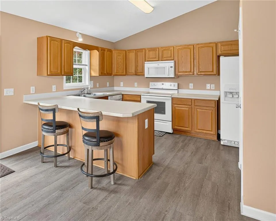 4913 Creeks Crossing Road Asheboro, NC 27205