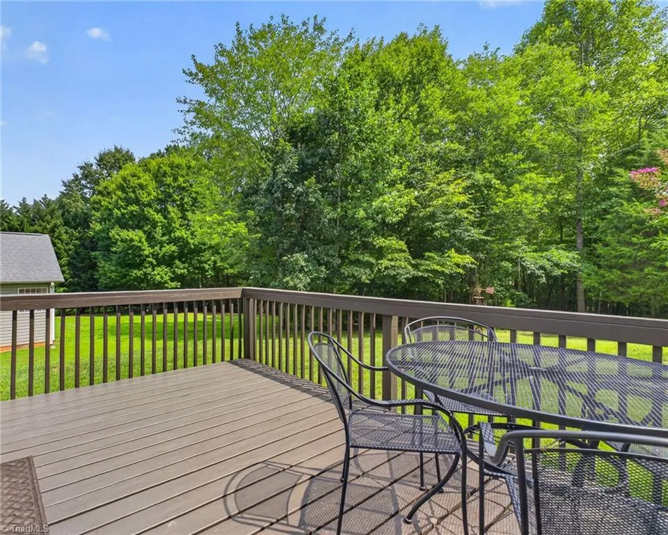 4913 Creeks Crossing Road Asheboro, NC 27205