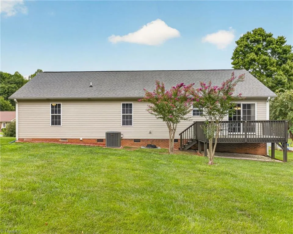 4913 Creeks Crossing Road Asheboro, NC 27205