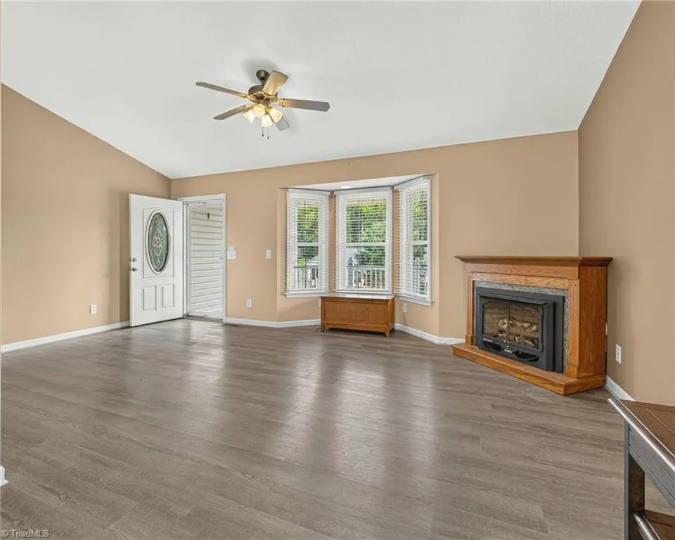 4913 Creeks Crossing Road Asheboro, NC 27205