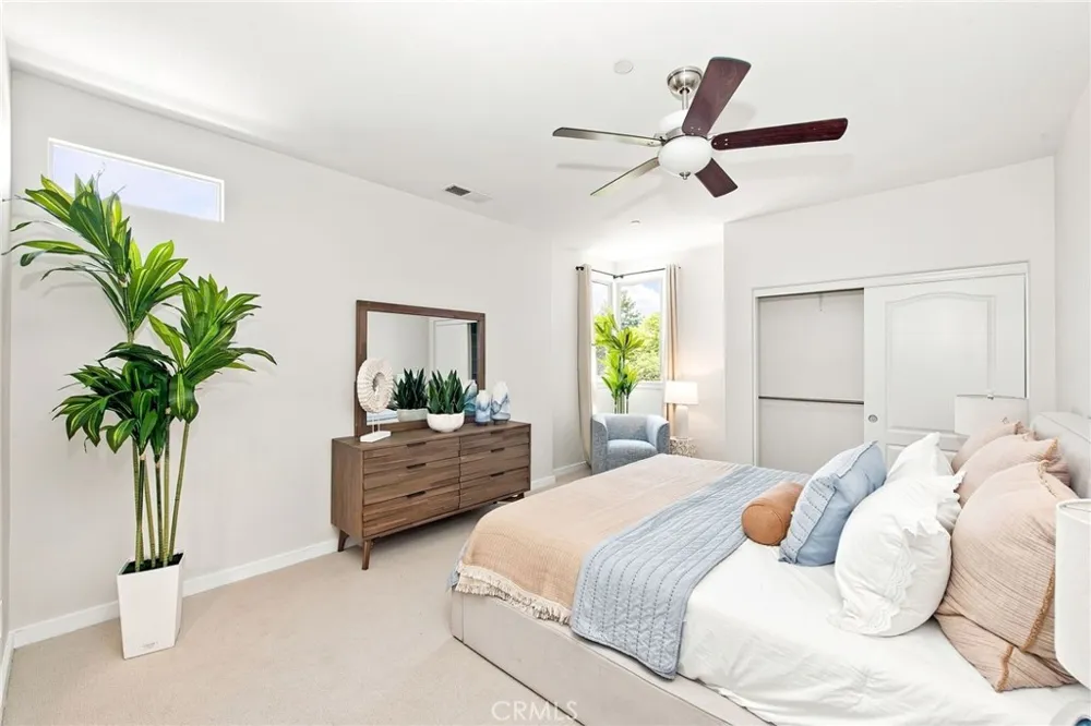 5410 W 149th Place #16 Hawthorne, CA 90250