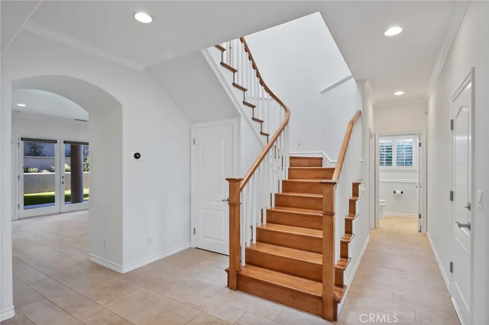 1201 17th Manhattan Beach, CA 90266