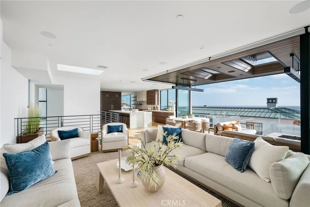 232 6th Street Manhattan Beach, CA 90266