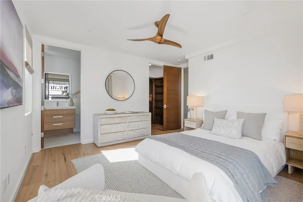232 6th Street Manhattan Beach, CA 90266