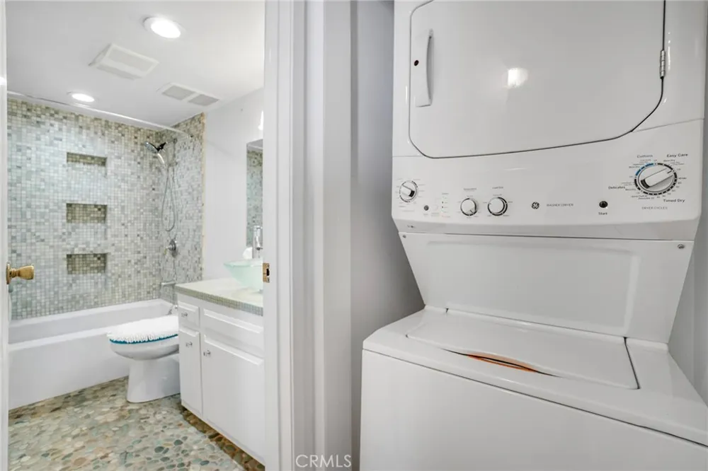 11914 Beach Club Way Malibu, CA 90265