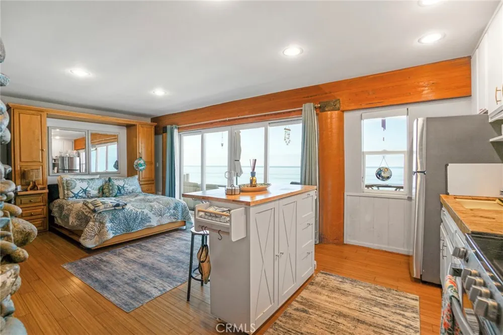 11914 Beach Club Way Malibu, CA 90265