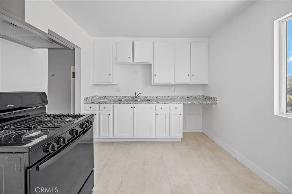 1445 Wilmington Wilmington, CA 90744