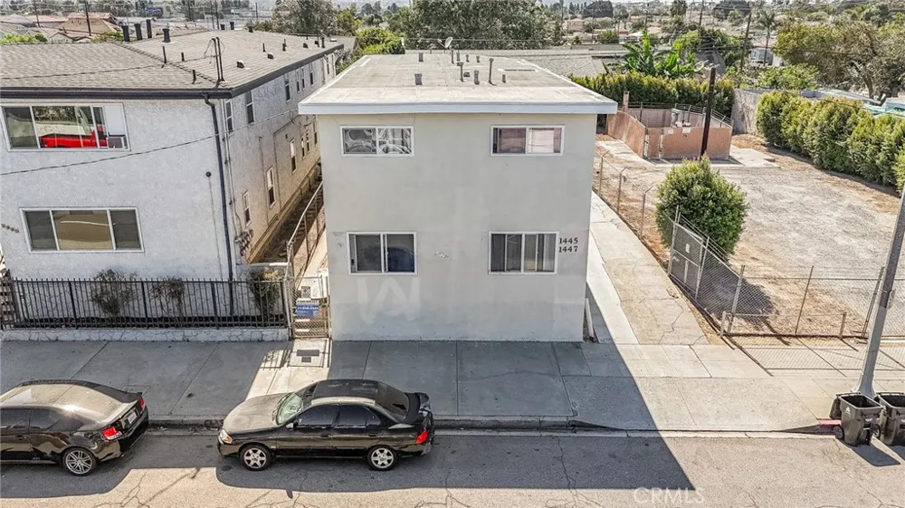 1445 Wilmington Wilmington, CA 90744