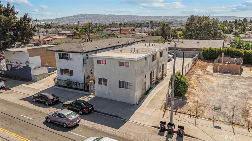 1445 Wilmington Wilmington, CA 90744