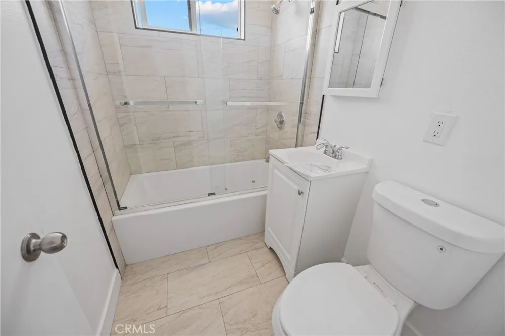1445 Wilmington Wilmington, CA 90744