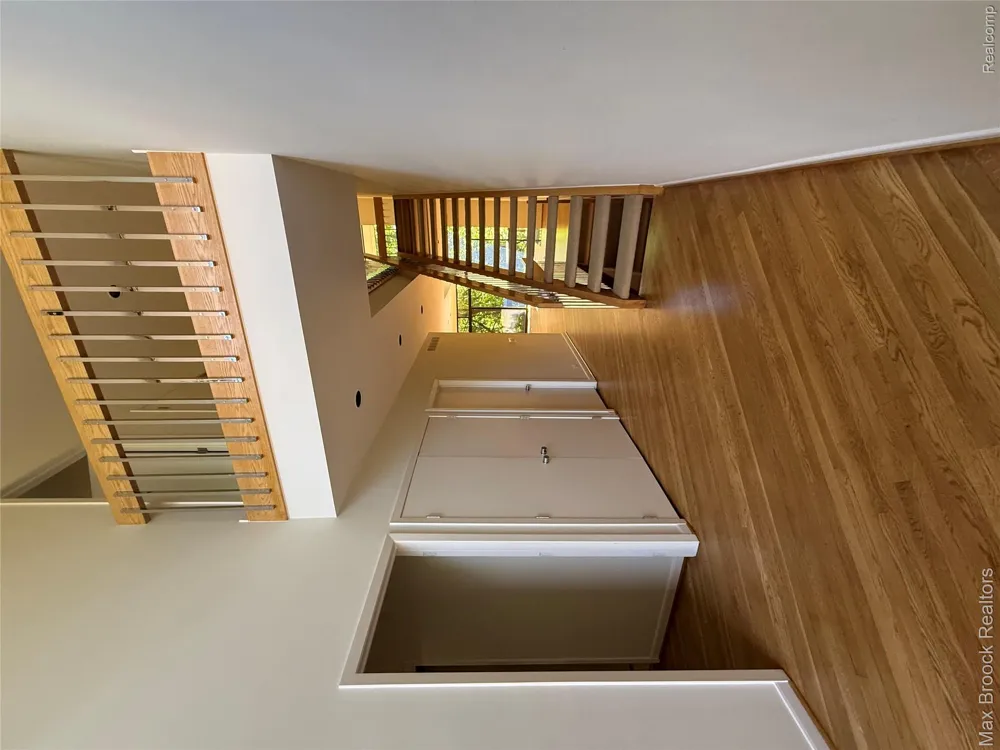 32690 Ravine Drive Franklin Village, MI 48025