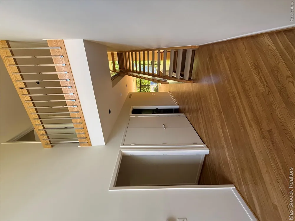 32690 Ravine Drive Franklin Village, MI 48025