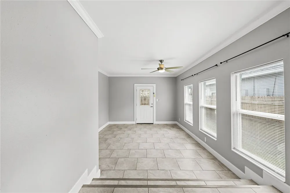 5345 38TH AVENUE St Petersburg, FL 33710