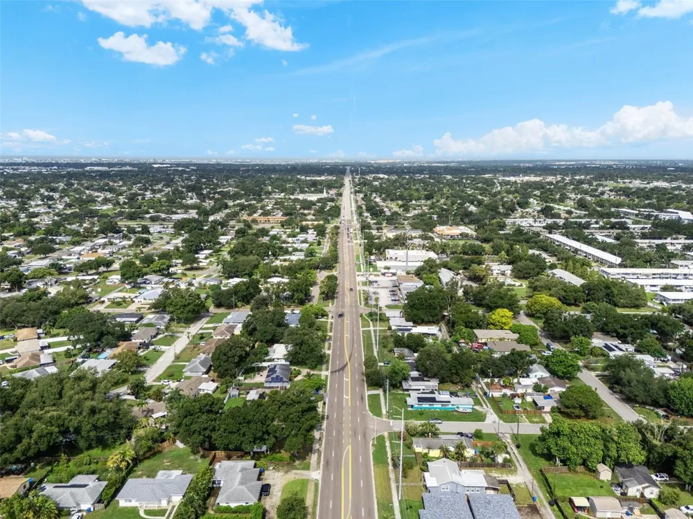 5345 38TH AVENUE St Petersburg, FL 33710