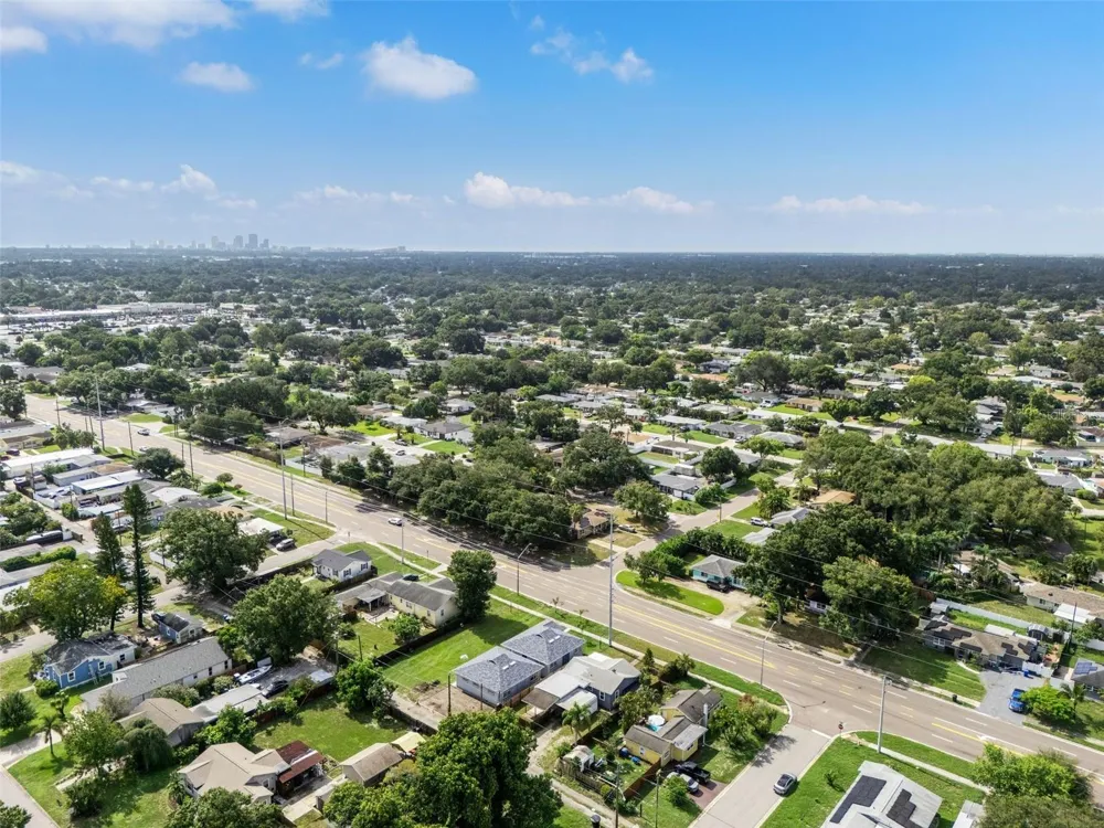 5345 38TH AVENUE St Petersburg, FL 33710