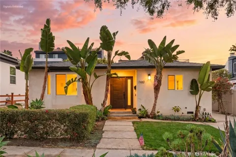 7410 W 85th Street