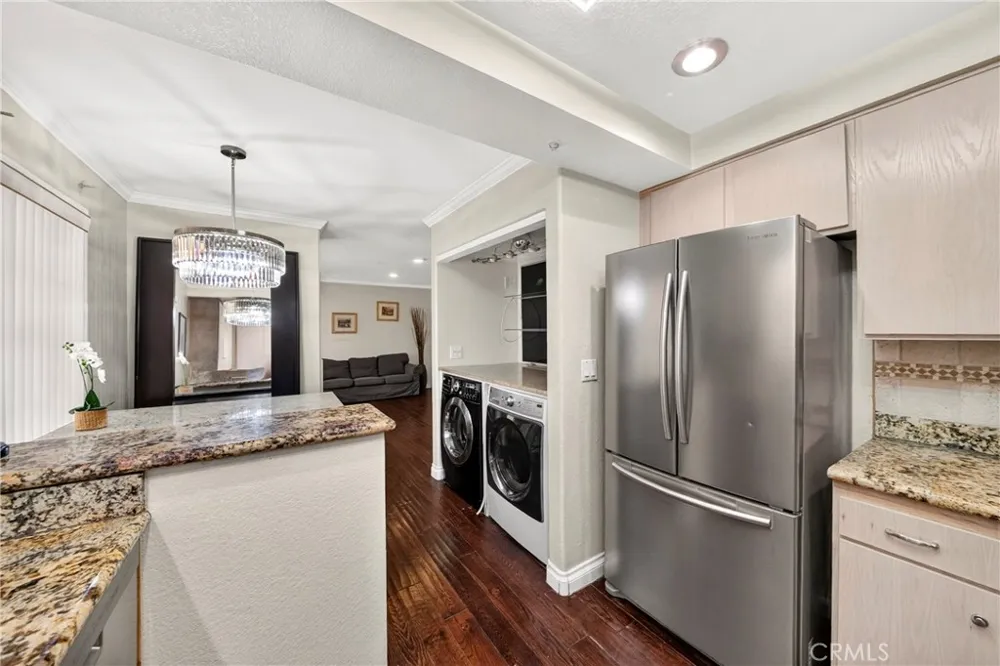 321 W. Queen St. Unit 8 Inglewood, CA 90301