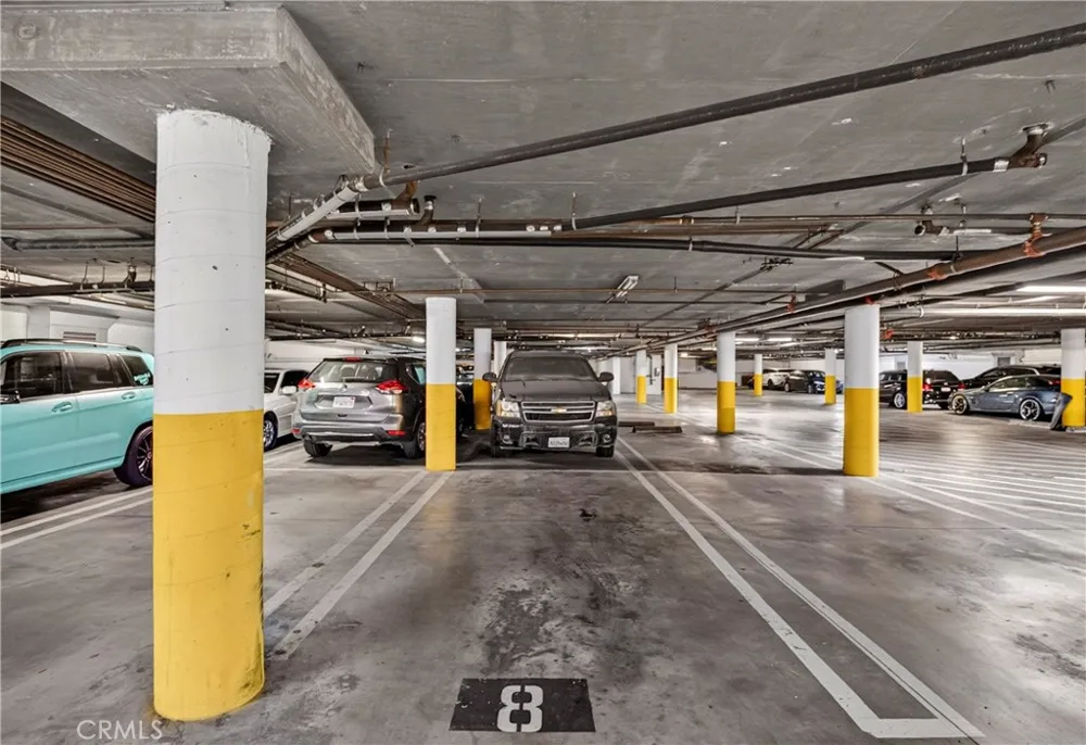 321 W. Queen St. Unit 8 Inglewood, CA 90301