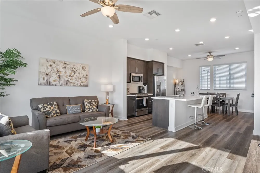 277 Dockside Lane San Pedro, CA 90731