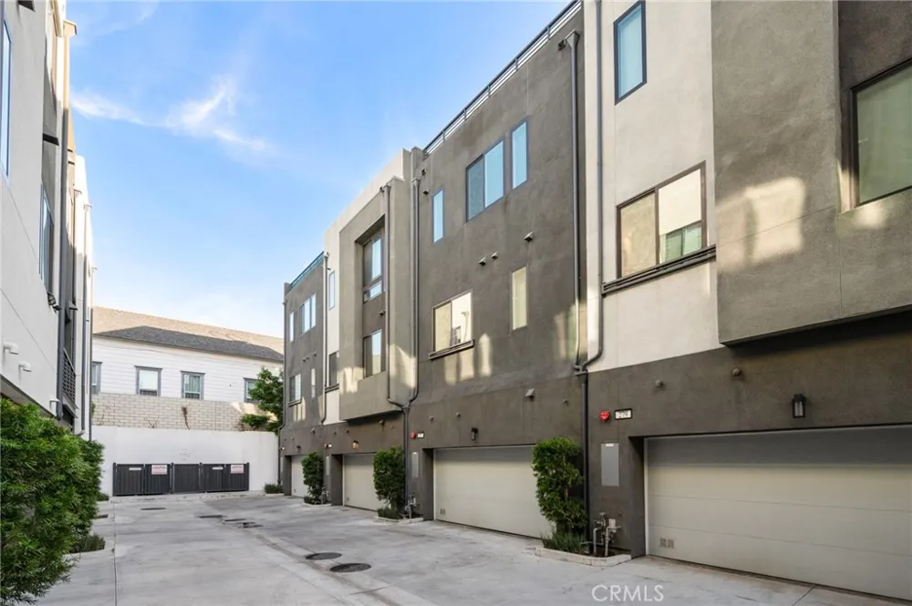 277 Dockside Lane San Pedro, CA 90731