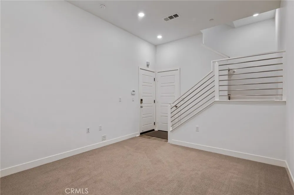 277 Dockside Lane San Pedro, CA 90731