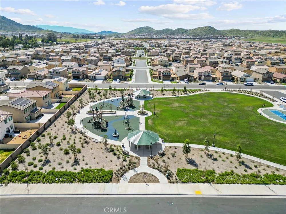 28395 Matador Road Winchester, CA 92596