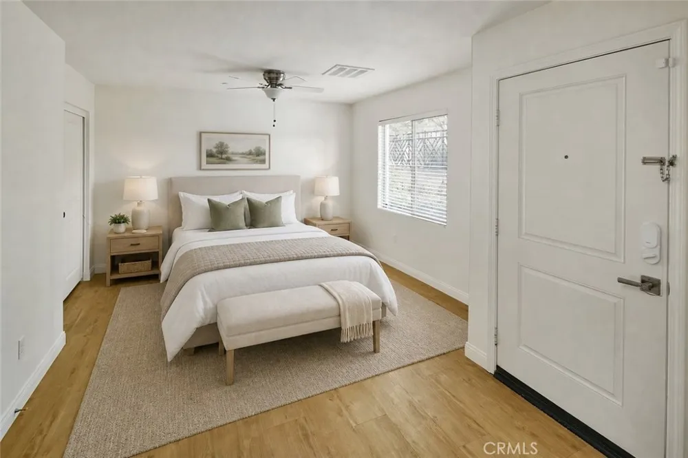 5552 Coral #108 Hawthorne, CA 90250