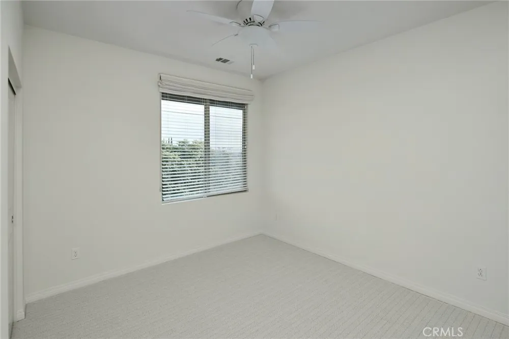 5552 Coral #108 Hawthorne, CA 90250