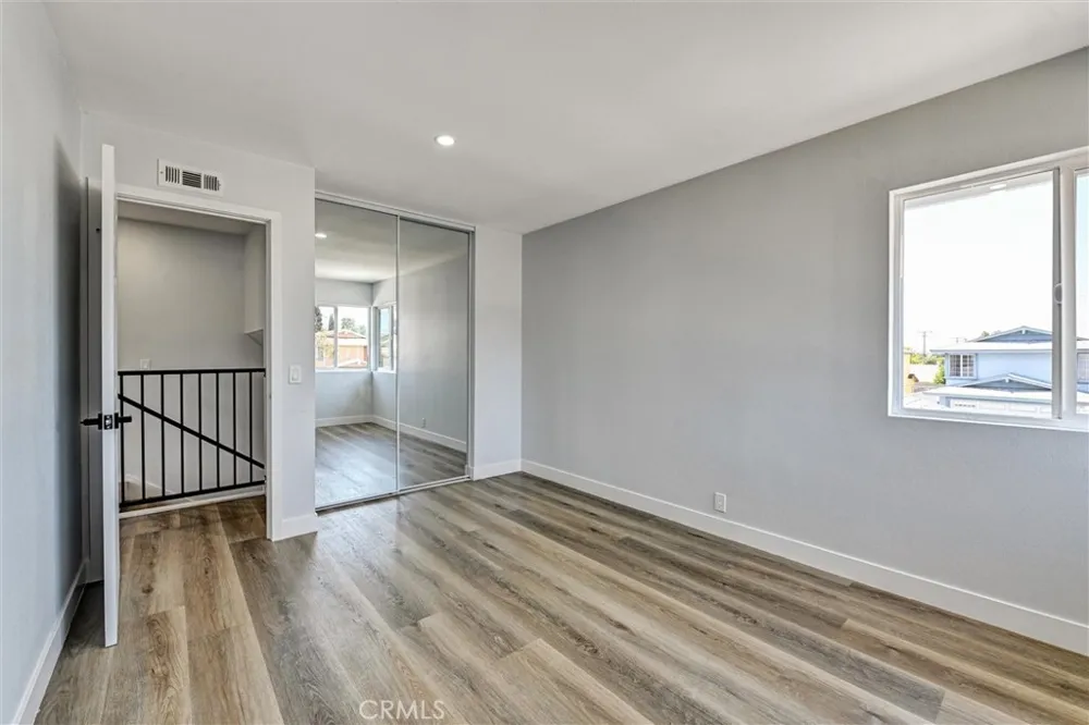 1606 E Fernrock Carson, CA 90746