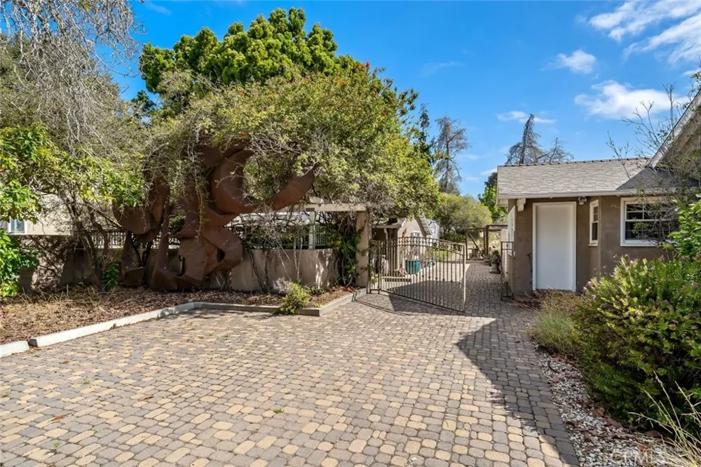 1136 E Grand Arroyo Grande, CA 93420
