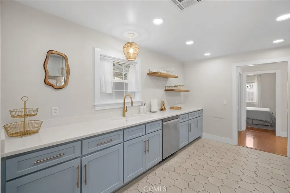 1136 E Grand Arroyo Grande, CA 93420