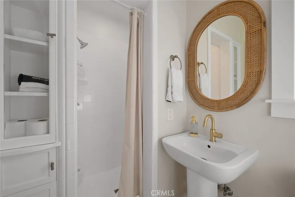 1136 E Grand Arroyo Grande, CA 93420