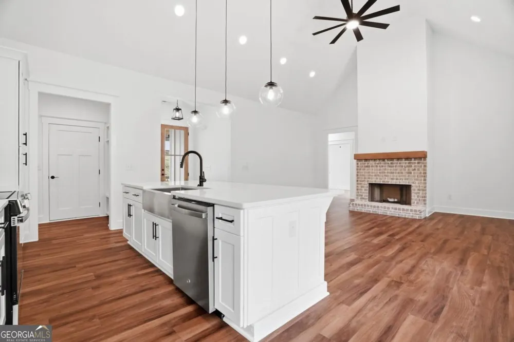 170 Fieldstone CIR Jasper, GA 30143