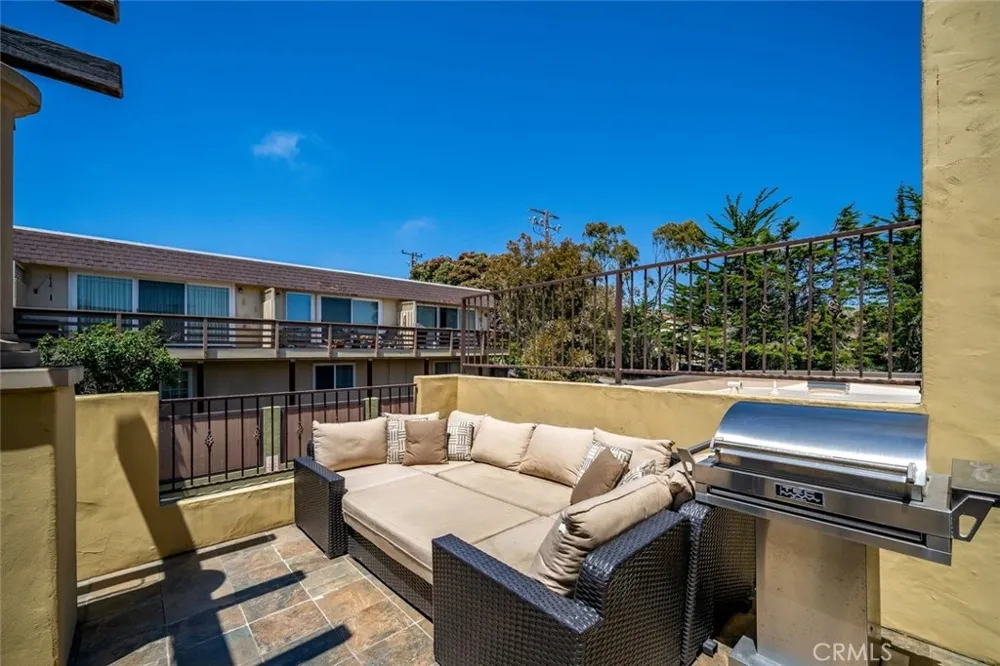 1887 Ironwood Avenue Morro Bay, CA 93442