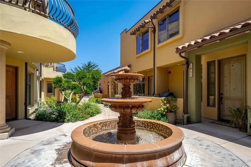 1887 Ironwood Avenue Morro Bay, CA 93442