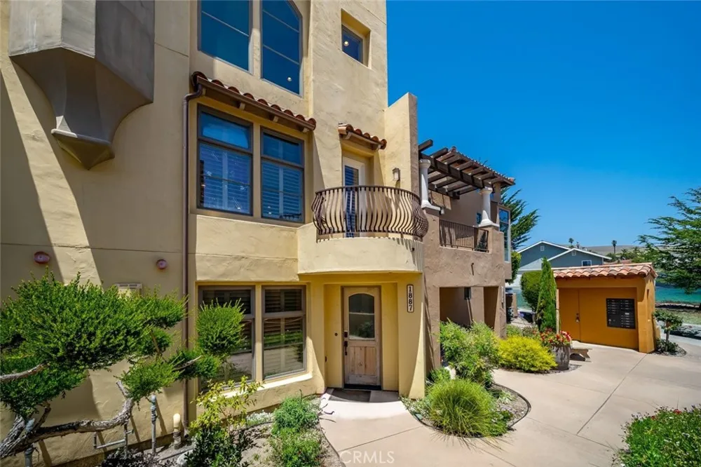 1887 Ironwood Avenue Morro Bay, CA 93442