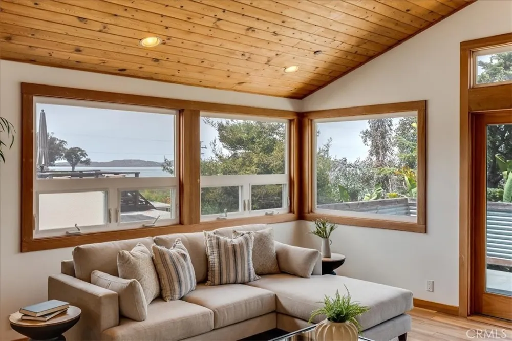 550 Vine Los Osos, CA 93402