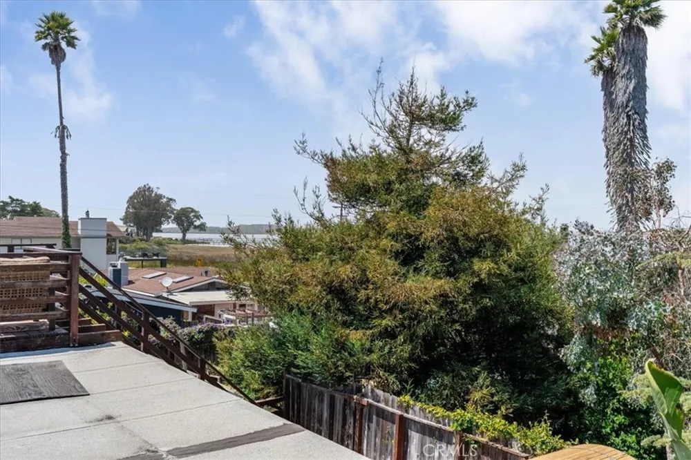 550 Vine Los Osos, CA 93402