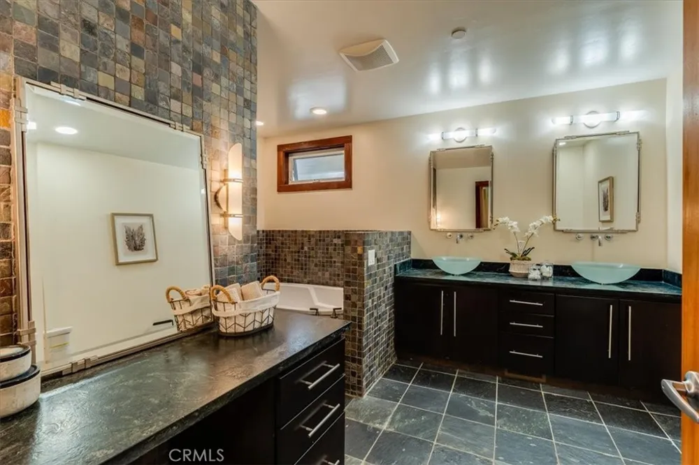 550 Vine Los Osos, CA 93402