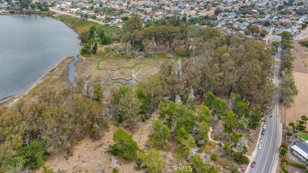 550 Vine Los Osos, CA 93402