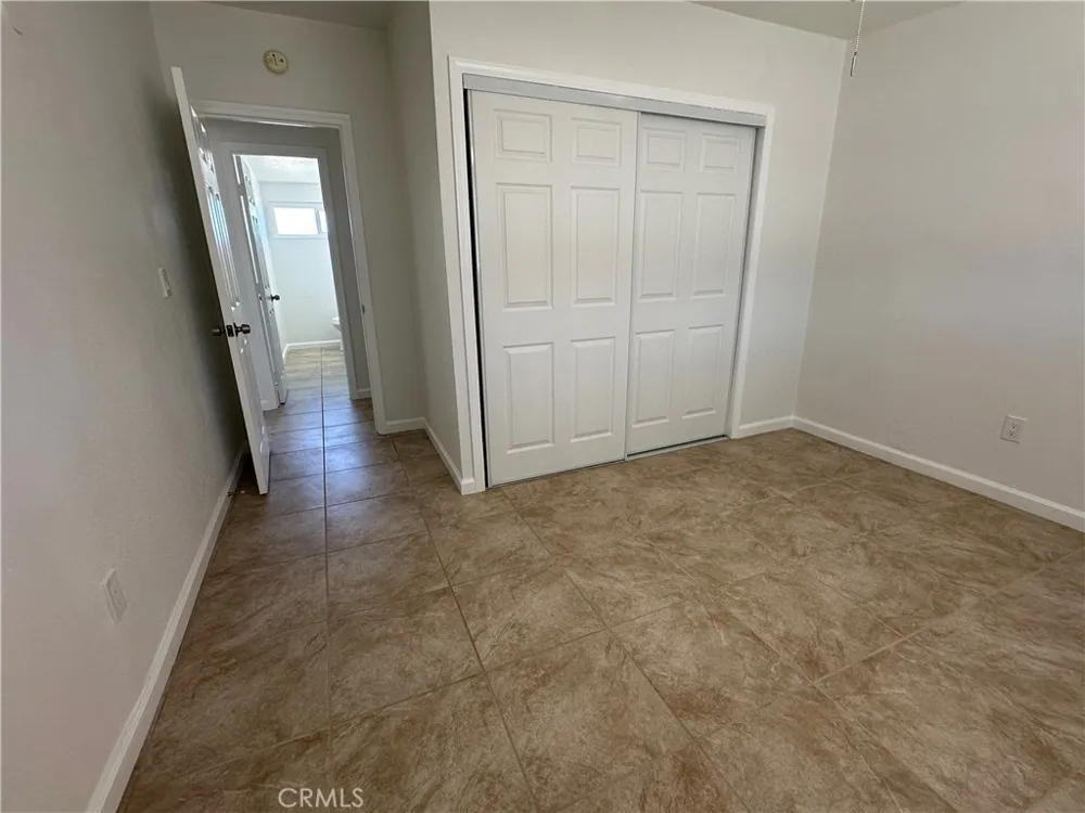 20336 87th California City, CA 93505