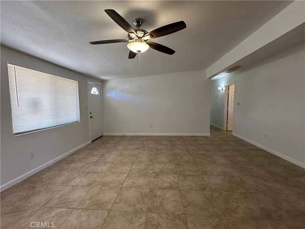 20336 87th California City, CA 93505