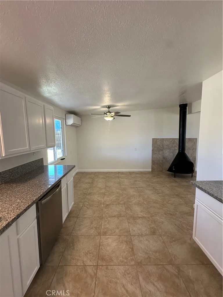 20336 87th California City, CA 93505