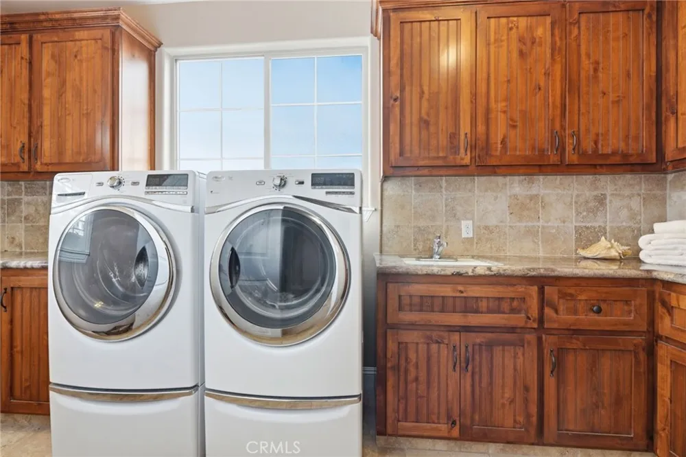 336 Brighton Avenue Grover Beach, CA 93433