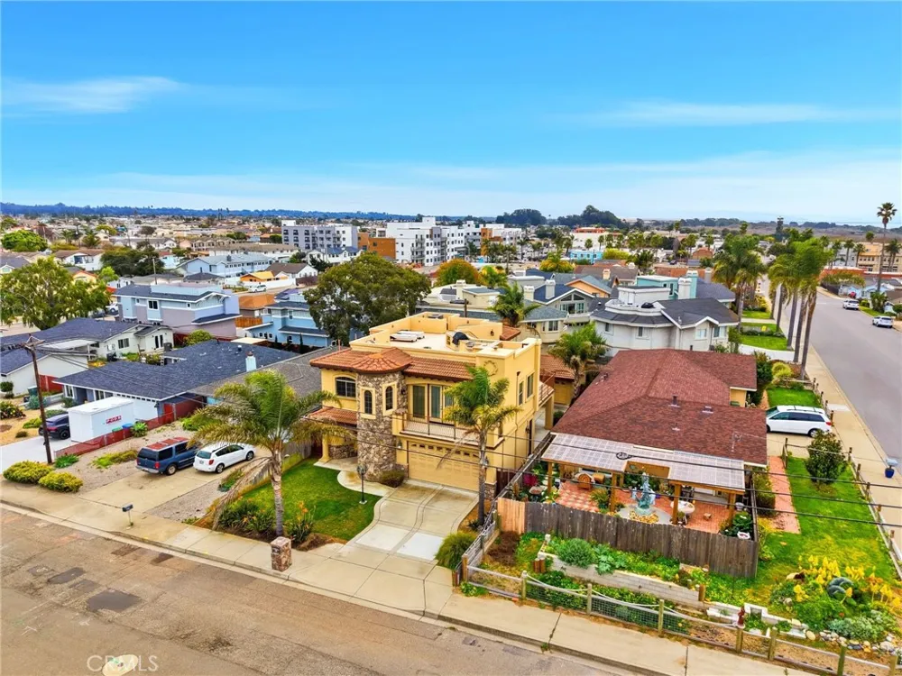 336 Brighton Avenue Grover Beach, CA 93433