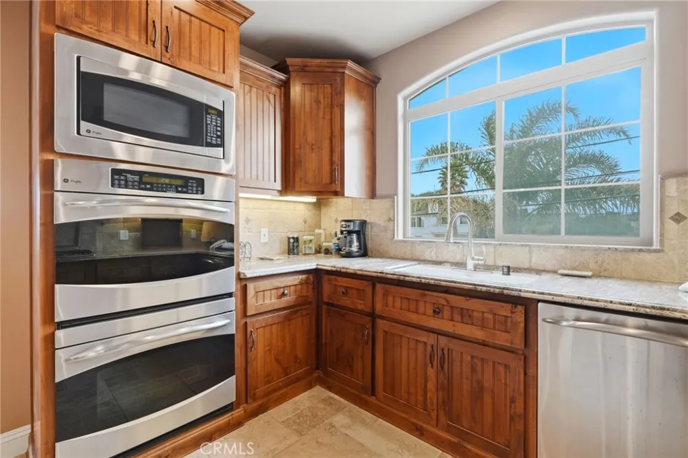 336 Brighton Avenue Grover Beach, CA 93433