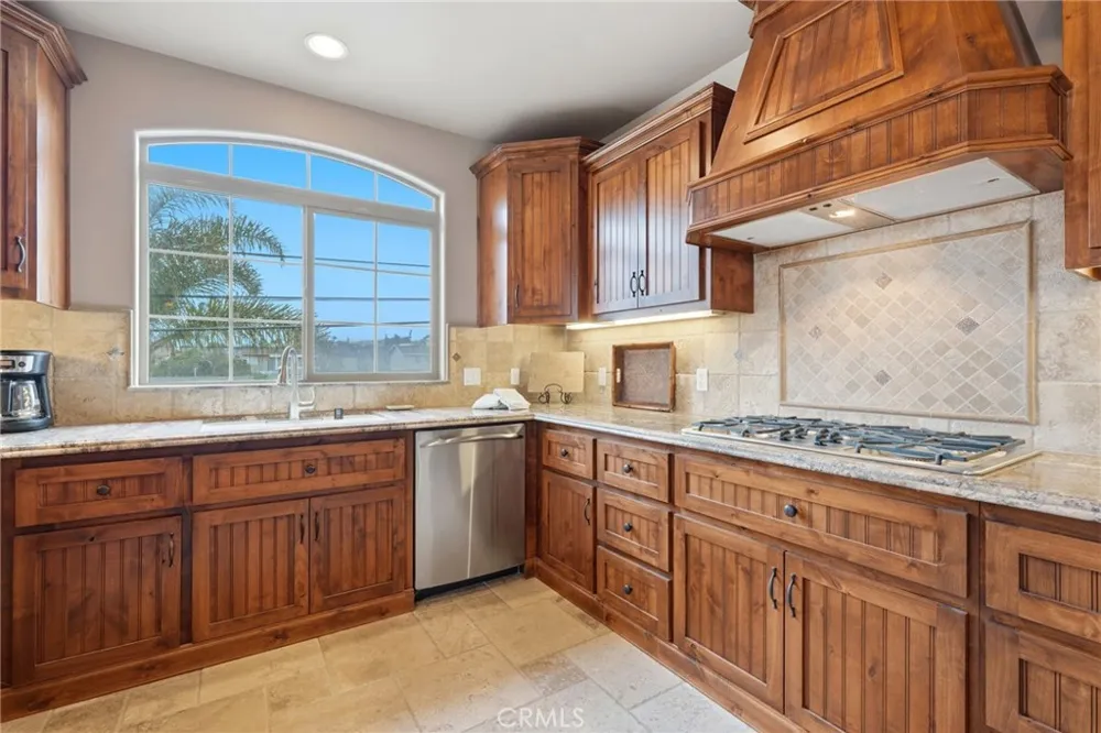 336 Brighton Avenue Grover Beach, CA 93433