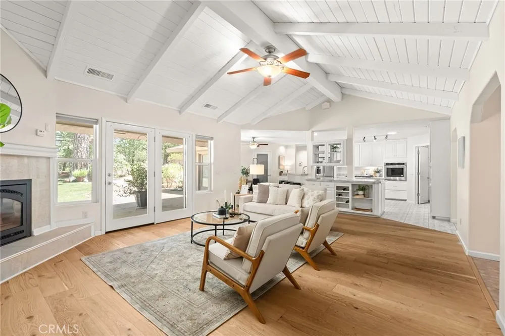 15004 Woodland Park Forest Ranch, CA 95942