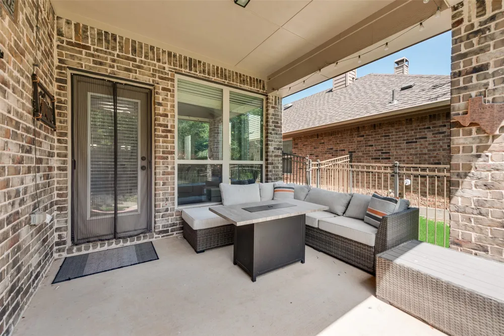 920 Sheldon Road Argyle, TX 76226