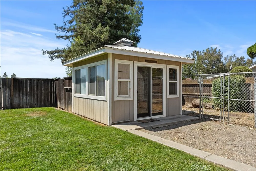 1030 W 1st Willows, CA 95988